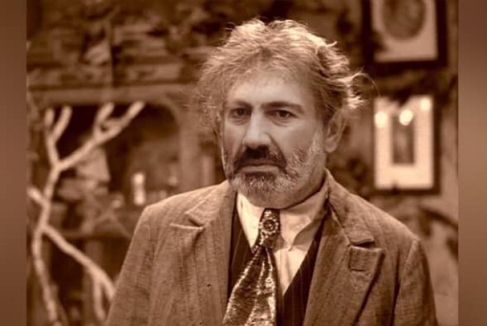 толоконников владимир актер в молодости.